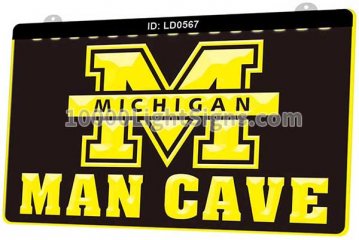 LD0567 Michigan Wolverines Football Man Cave
