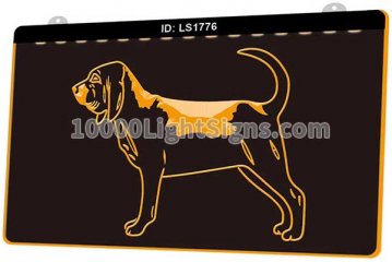 LS1776 Bloodhound Dog Pet Shop
