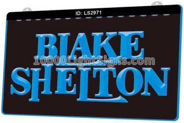 LS2971 Blake Shelton Singer