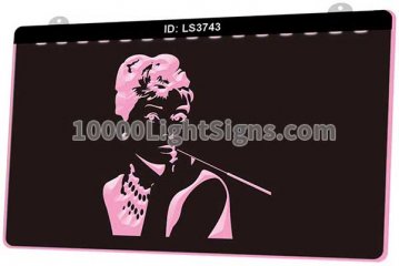 LS3743 Audrey Hepburn