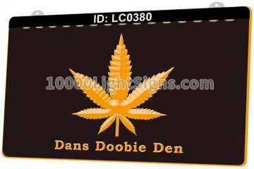 LC0380 Dans Doobie Den Cannabis Smoke
