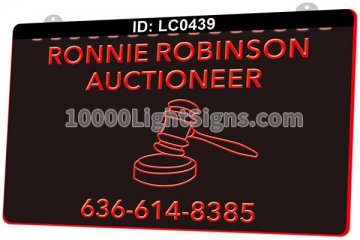 LC0439 Ronnie Robinson Auctioneer