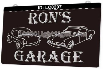 LC0297 Classic Car Garage